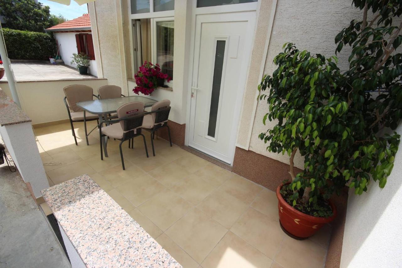 Family Apartment Mirela Borik Ζαντάρ Εξωτερικό φωτογραφία